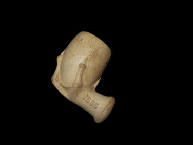 Eagle Claw-style Kaolin Trade Pipe Bowl, marked 1585 DC