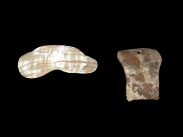 Lot of 2 Shell Pendants