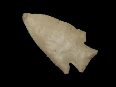 2 5/8"X 1 1/16" X 1/4" Hardin Barbed, Tan Chert or Flint, Found in Green Co IL