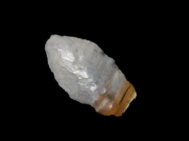 1 3/8" Angostura Dart, found in Otero Co., New Mexico, Ex Lee Schexnaydre Collection