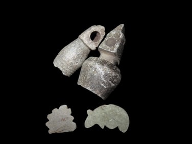 Set of 2 Soapstone Pipes & 2 Effigies,  found in Northern Minnesota