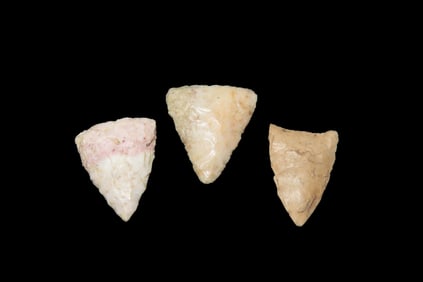 Lot of 3 Cahokia Triangles, Bird points, Madison County Illinois, Found by Ron Knowles