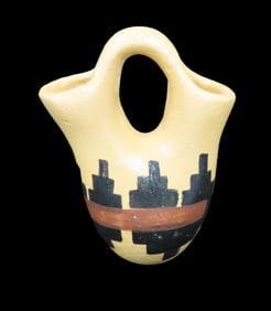 Vintage Acoma Pueblo Southwest Indian Pot, Native American Indian Pottery