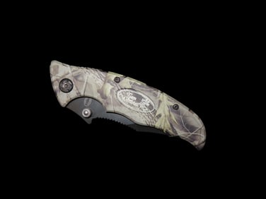 BRAND NEW Pocket Knife, New Without Box, Team Whitetail, Camo, Frost Cutlery