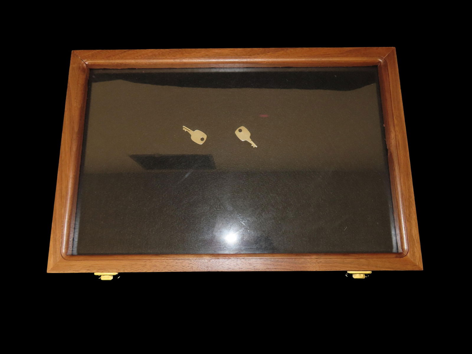 NEW 18" x 12" Walnut & Glass Frame with Hinged Latching Locking Lid: NEW 18" x 12" Walnut & Glass Frame with Hinged Latching Locking Lid