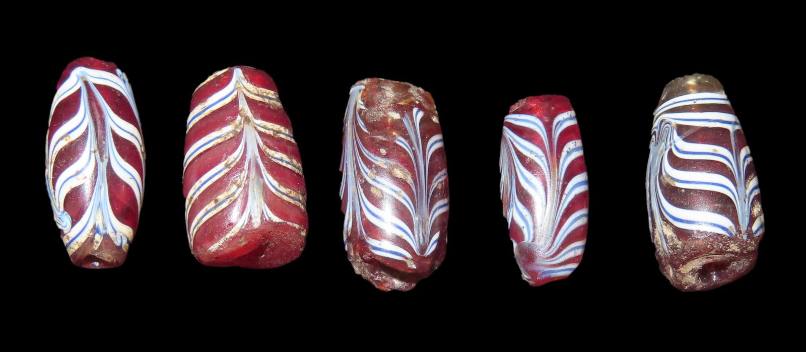 Set of Venetian Feather Beads, 16th-18th Century: Set of Venetian Feather Beads, 16th-18th Century