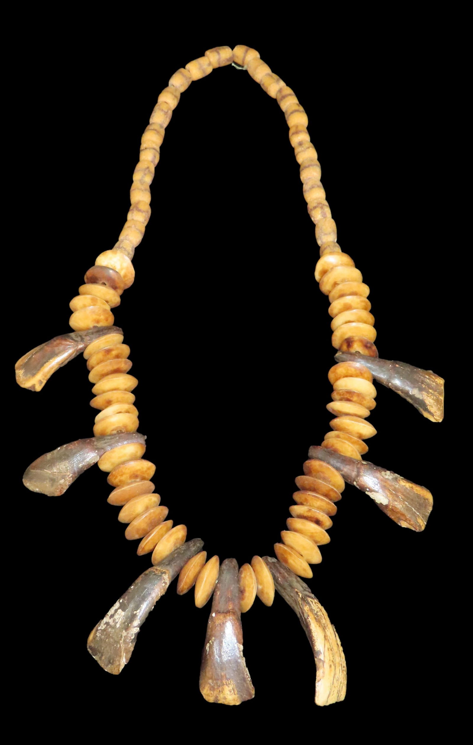 14 1/2" Buffalo Tooth & Bone Bead/Sandcast Bead Necklace (1 of 9)