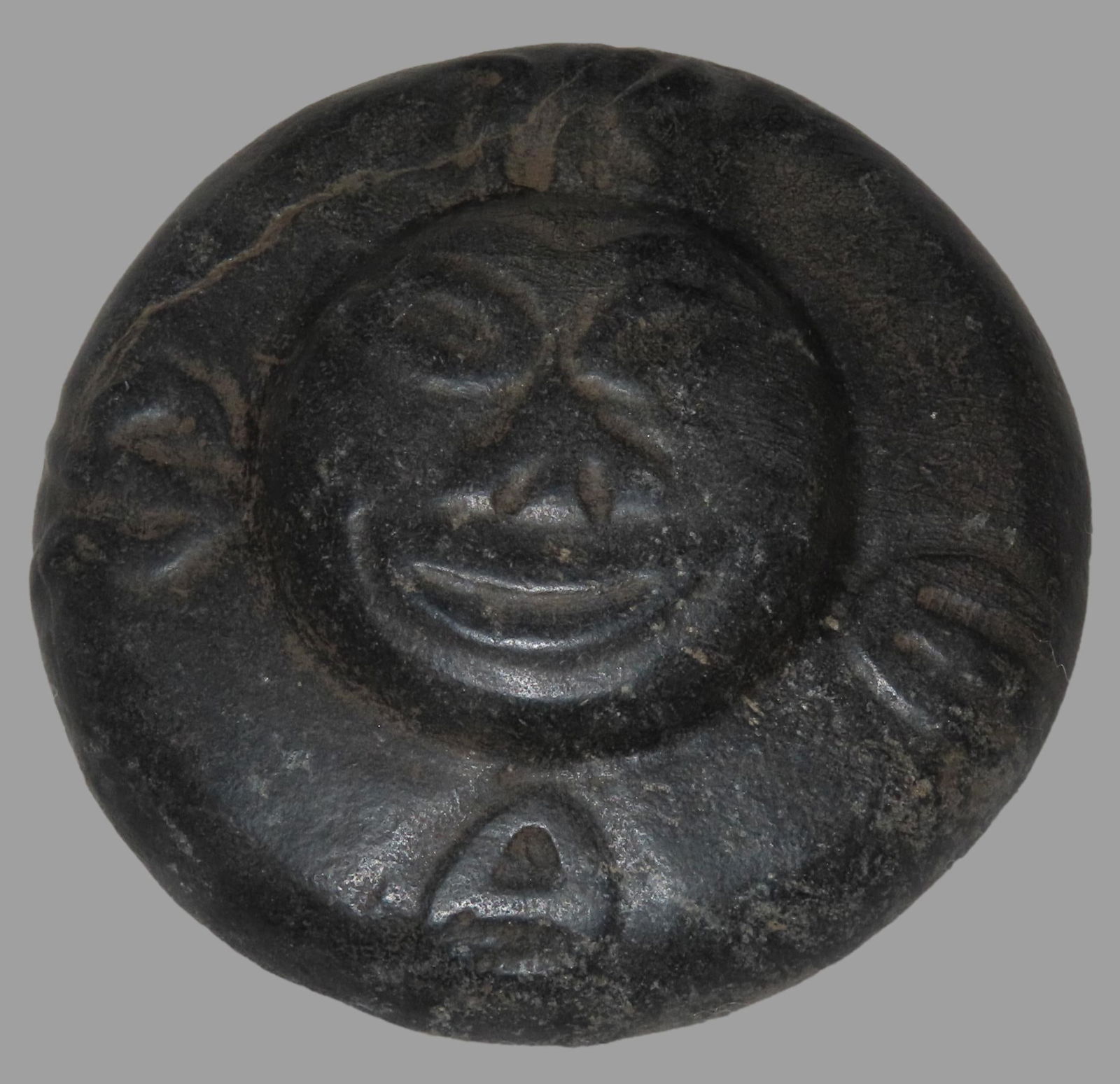 Old China Hongshan Culture Meteorite (Black Magnet) Feng Shui Gossip UFO Spaceship collectible. The: Old China Hongshan Culture Meteorite (Black Magnet) Feng Shui Gossip UFO Spaceship collectible. The item is associated with the prehistoric Hongshan culture of northern China (c. 4000–3000 BCE). It