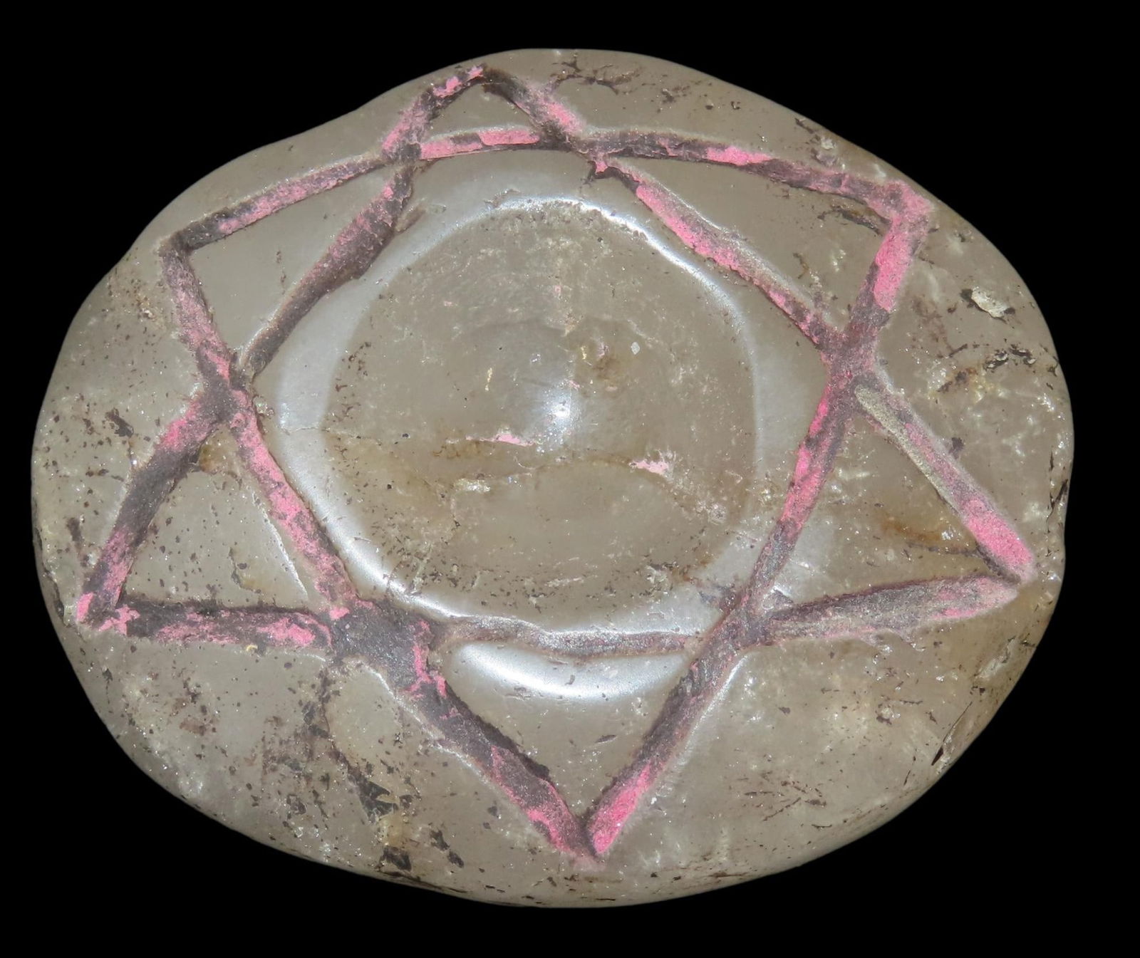 2 1/2" Carved Quartz Stone Disc, features Star of David: 2 1/2" Carved Quartz Stone Disc, features Star of David