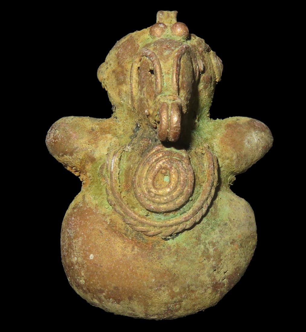 1 1/4" x 1 13/16" Pre-Columbian Copper Parrot Effigy Pendant, Motley COA, found in Costa Rica, Ex (1 of 9)