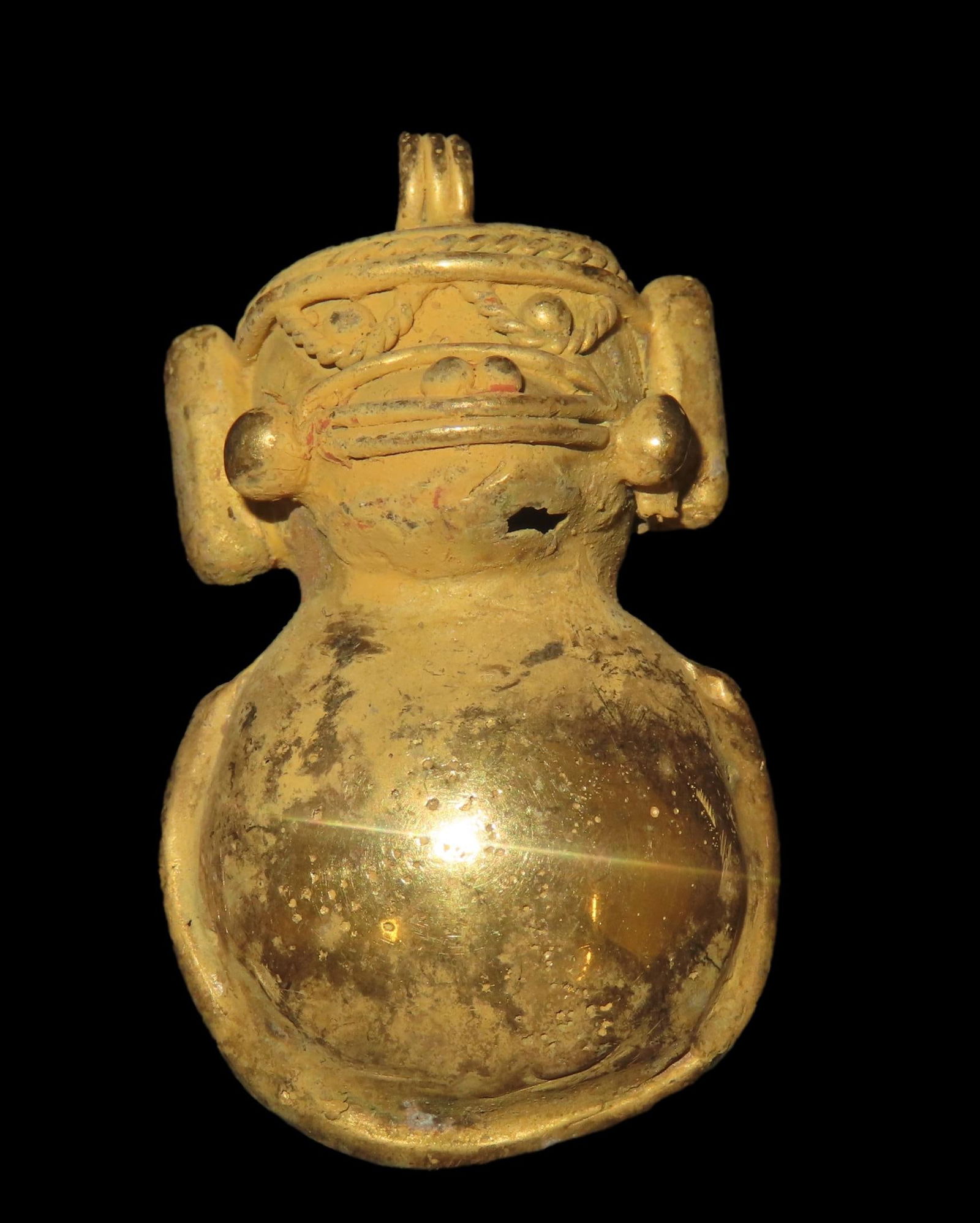 1 7/8" Pre-Columbian Tairona Tumbaga Effigy Pendant, Gold Content Unknown (1 of 6)