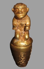 3 15/16" X 15/16" Shamanistic Figure with Detachable Vase, Motley COA, Found in Columbia