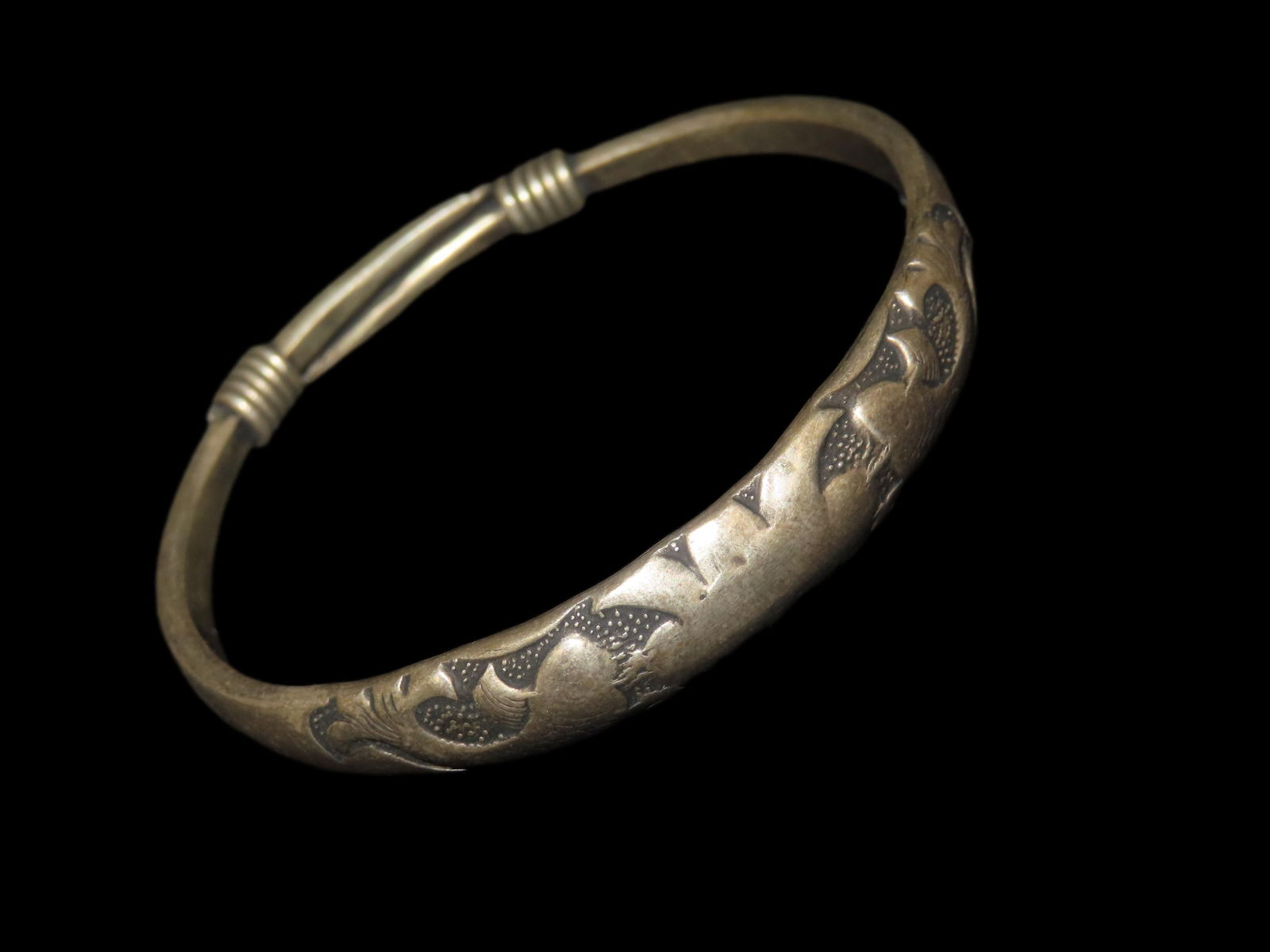 Asia Silver Bracelet With Unique Design Stamped: Asia Silver Bracelet With Unique Design Stamped