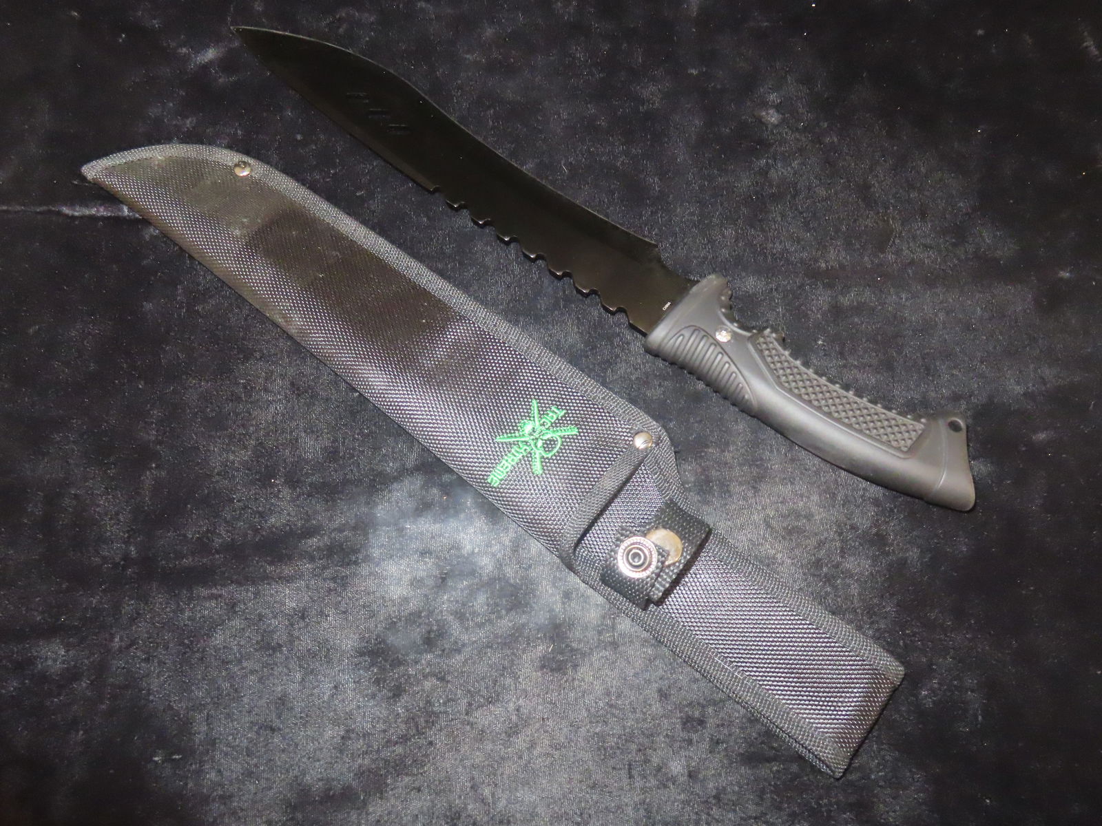 Large Bowie Knife - 2