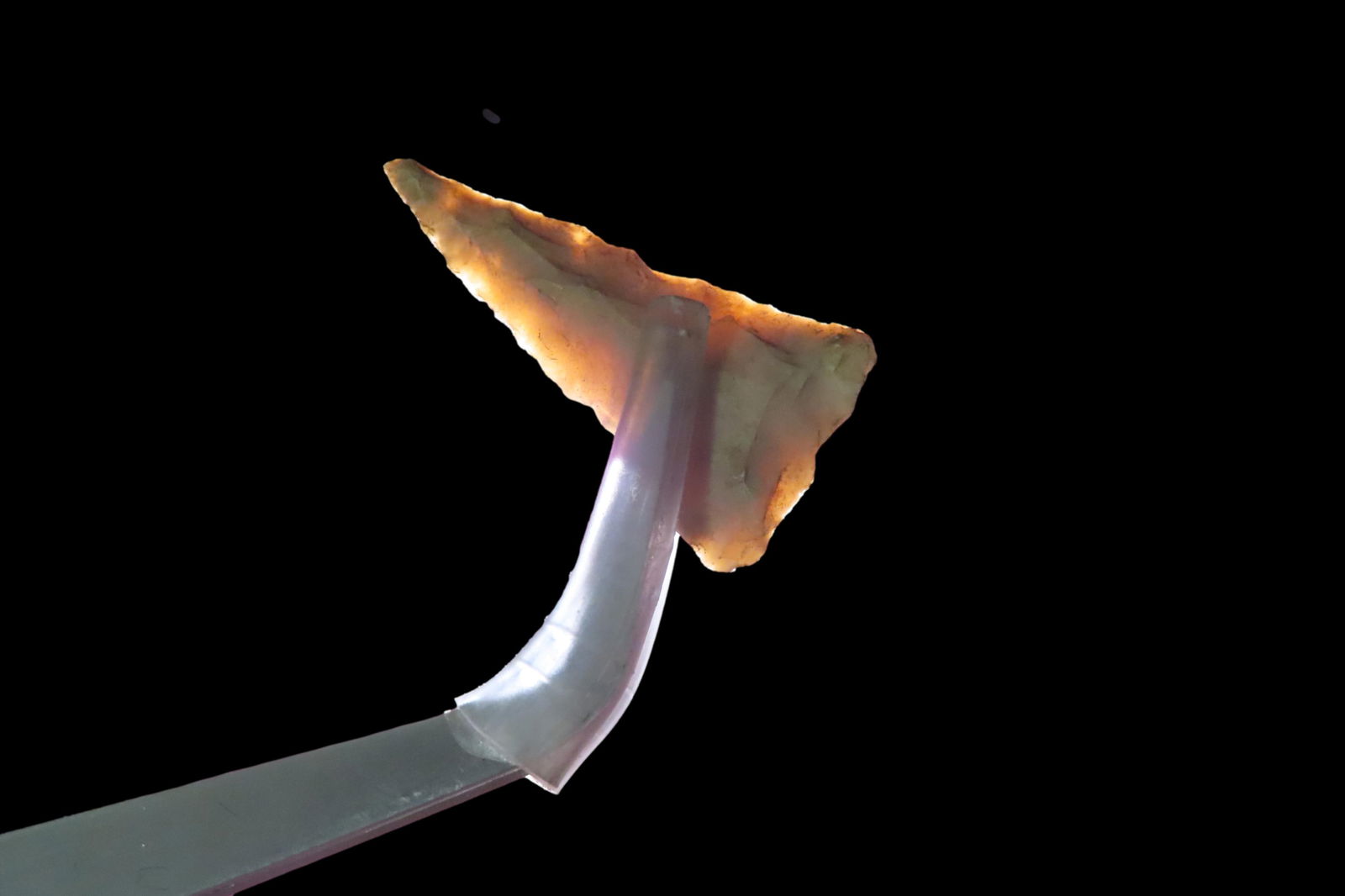 1 3/16" Fort Ancient Pt, found in 1929 Near Ashland, Boyd Co., Kentucky Ex Jeff Thompson Collection (1 of 5)