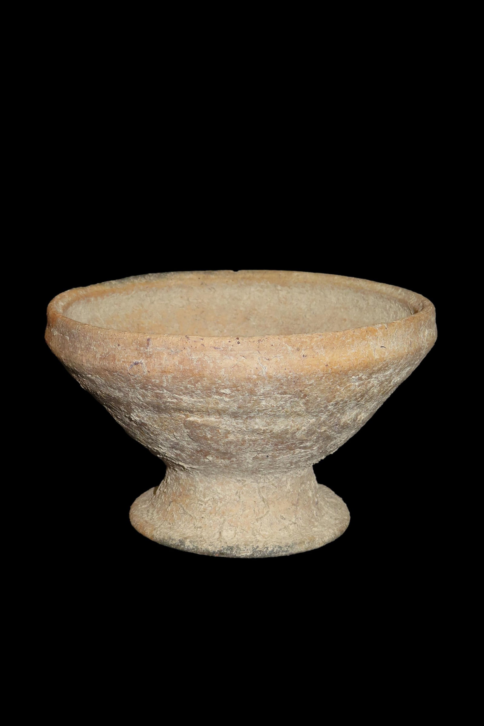 4 1/2' x 6 1/2' Ban Chiang Culture Terracotta Vessel, 2000 - 3000 years old (1 of 7)