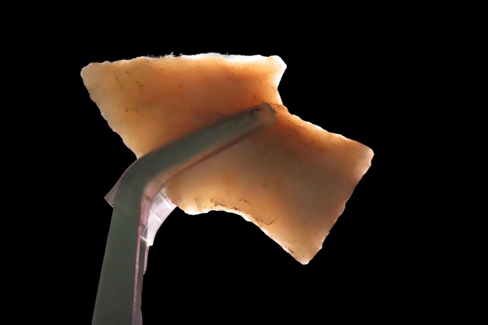 1 3/4' Steuben Arrowhead, Found in Kansas, For Identification Reference Overstreet 10th Edition Pg.: 1 3/4" Steuben Arrowhead, Found in Kansas, For Identification Reference Overstreet 10th Edition Pg. 794