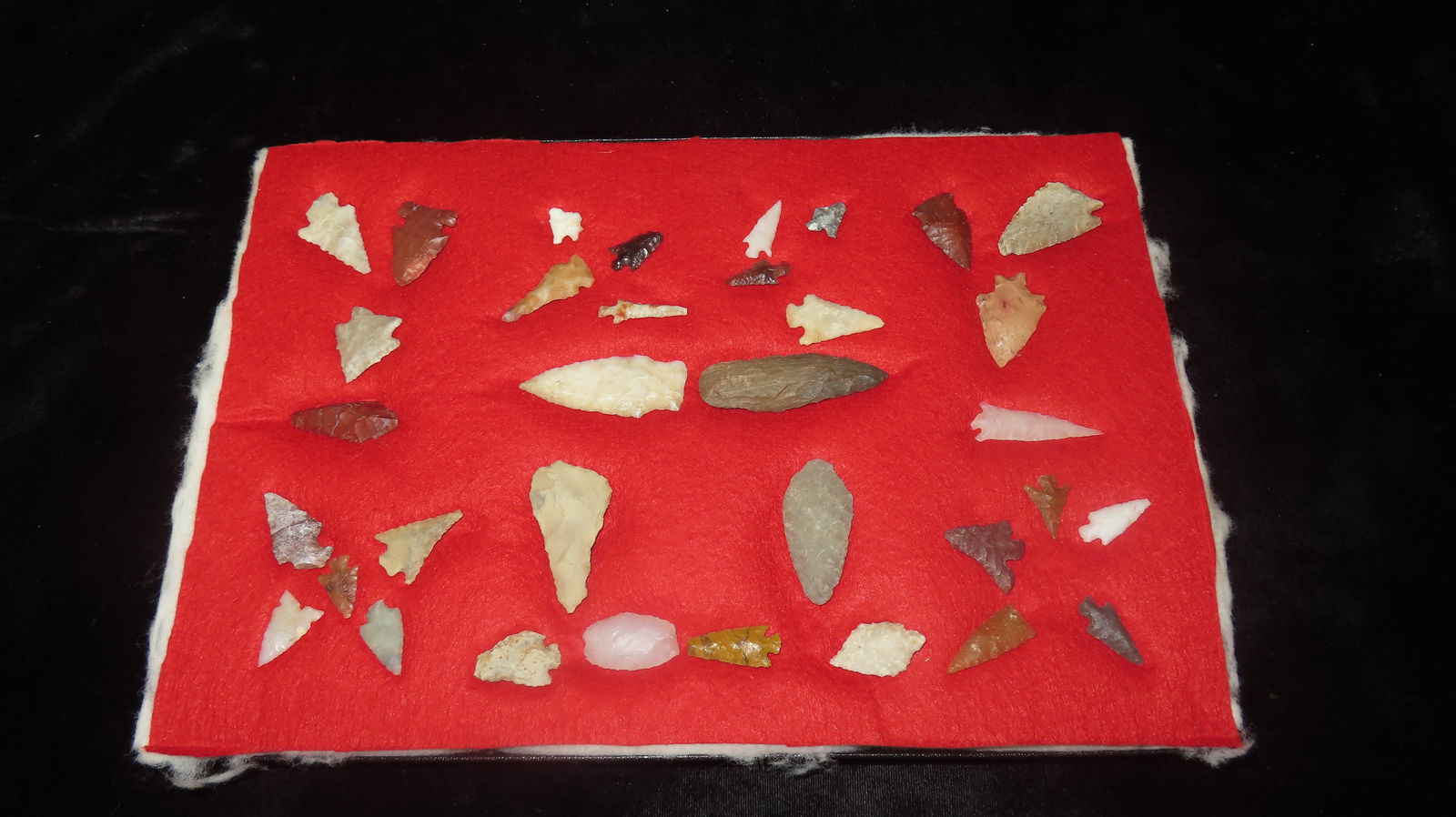 12" x 8" Frame Containing 34 Points from Cascade, Oregon: 12" x 8" Frame Containing 34 Points from Cascade, Oregon