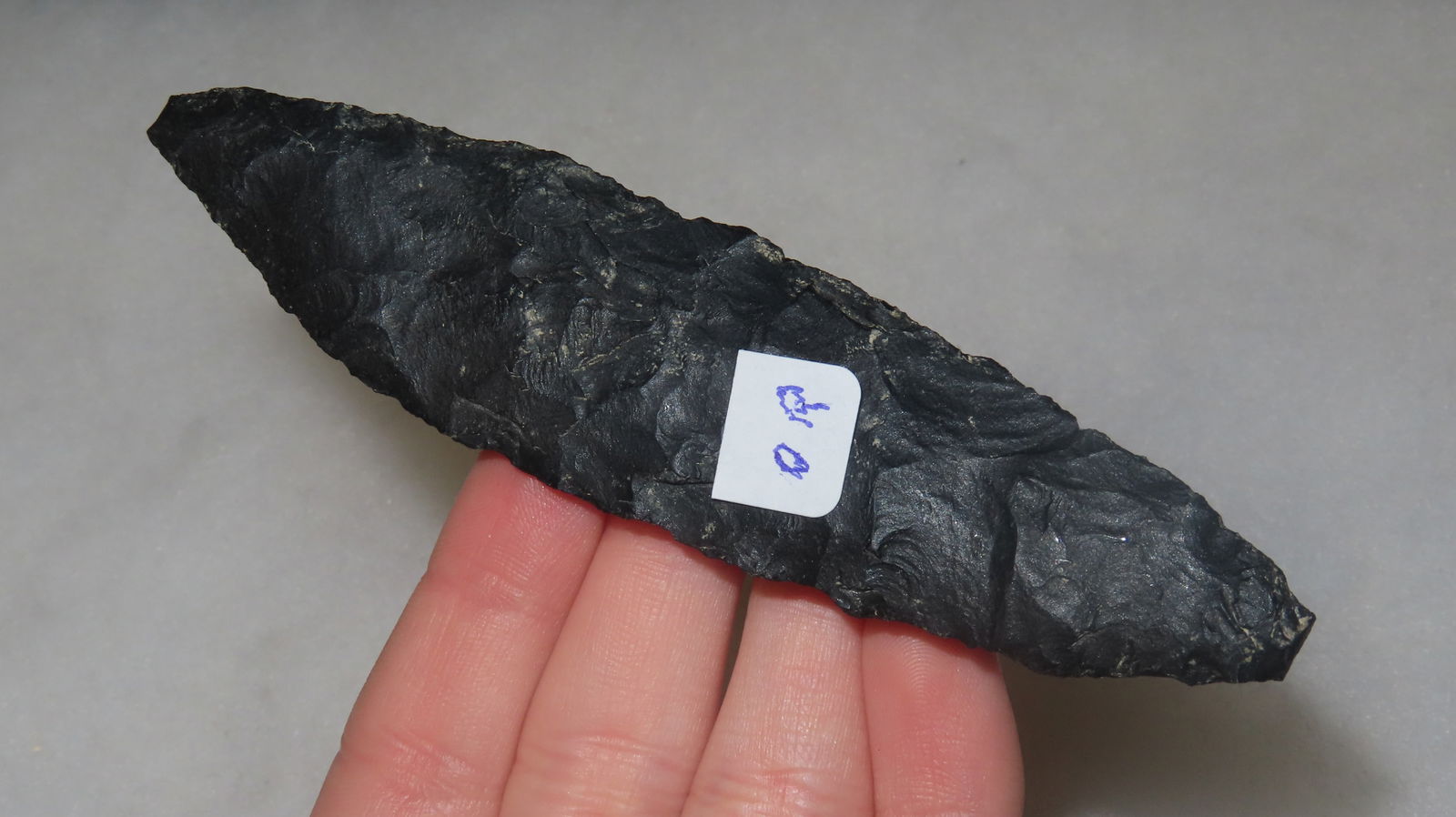 4 1/2" Cascade Shouldered Oregon Obsidian, Oregon: 4 1/2" Cascade Shouldered Oregon Obsidian, Oregon