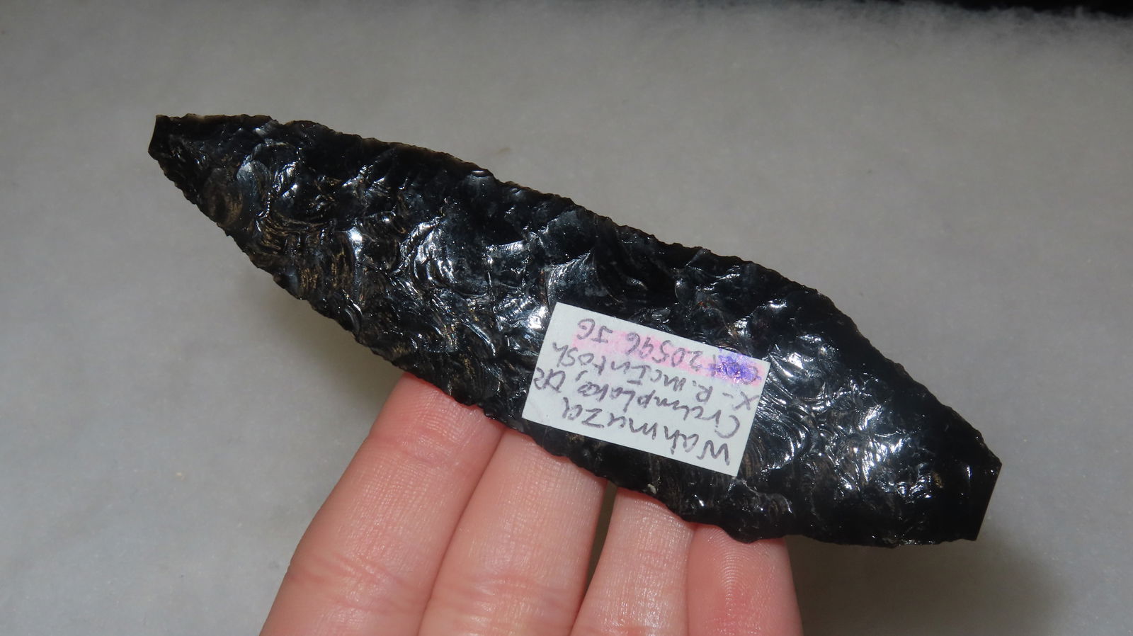 4 1/8" Wahmuza, Found in Crump Lake, Oregon, Ex. R. McIntosh: 4 1/8" Wahmuza, Found in Crump Lake, Oregon, Ex. R. McIntosh