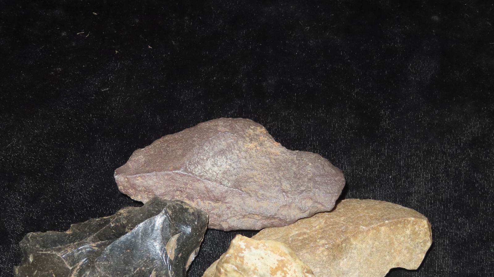 Lot of Flint Tools and Scrapers (Great for Studying Flint Material): Lot of Flint Tools and Scrapers (Great for Studying Flint Material)