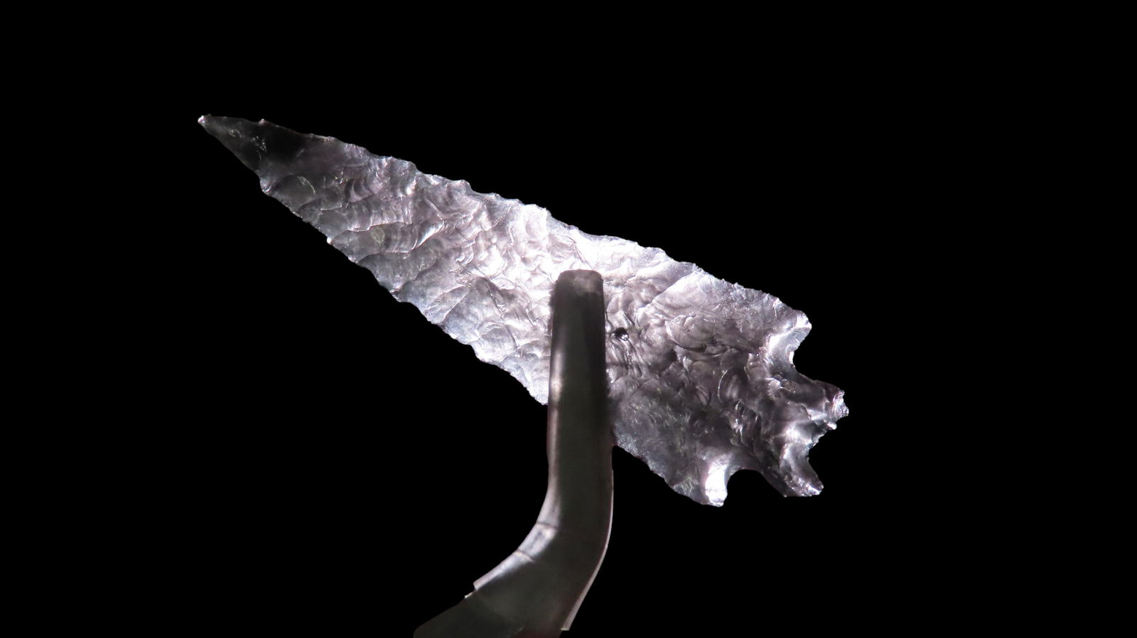 2 1/8"Clear Obsidian Elko, Lake Co., Oregon, Ex. Williams, Ex. Jim Lee, Ex. Dickey (1 of 7)