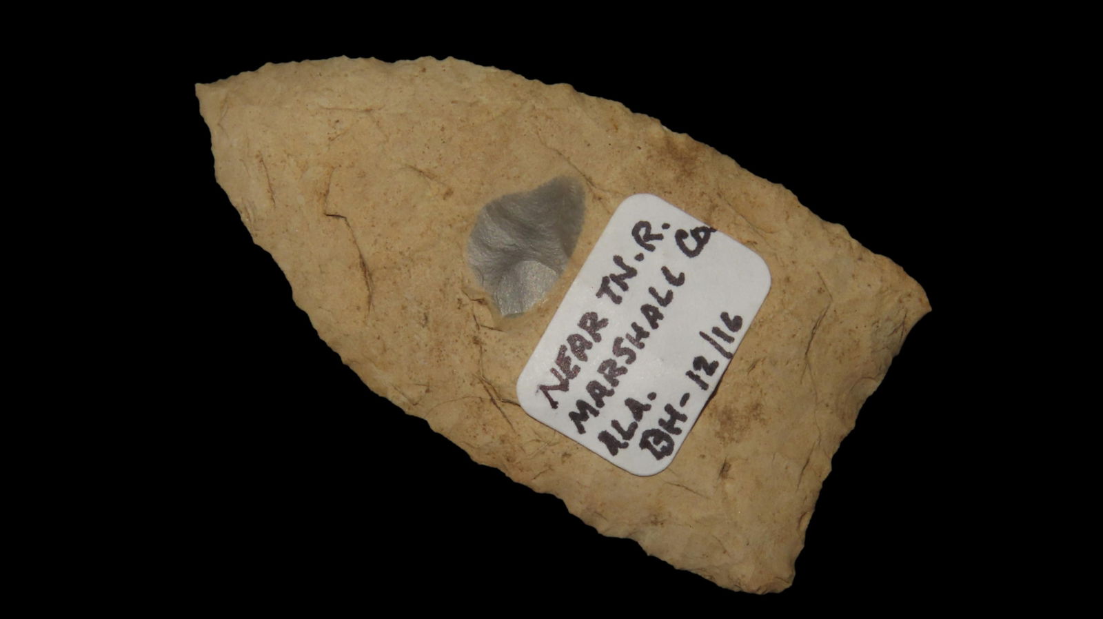 2 1/4" x 1 1/8" Paint Rock Valley, Undetermined Chert, Alabama, COA Dickey (1 of 8)