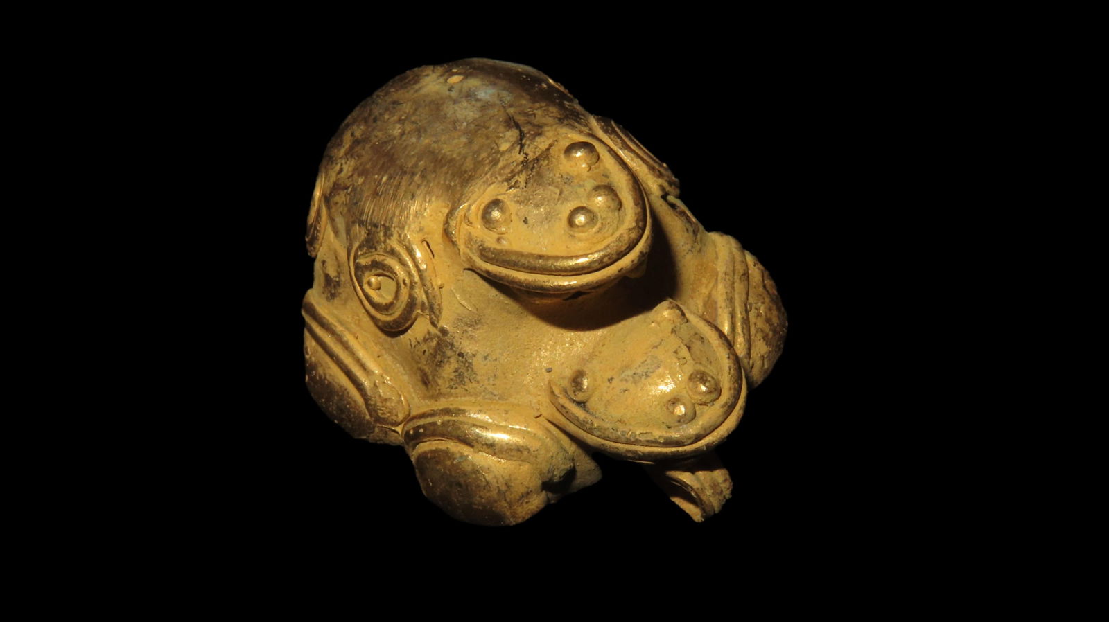 Pre-Columbian Tairona Tumbaga Mating Turtles Figureen Pendant made from Gold / Copper Alloy 1.5/8", (1 of 7)