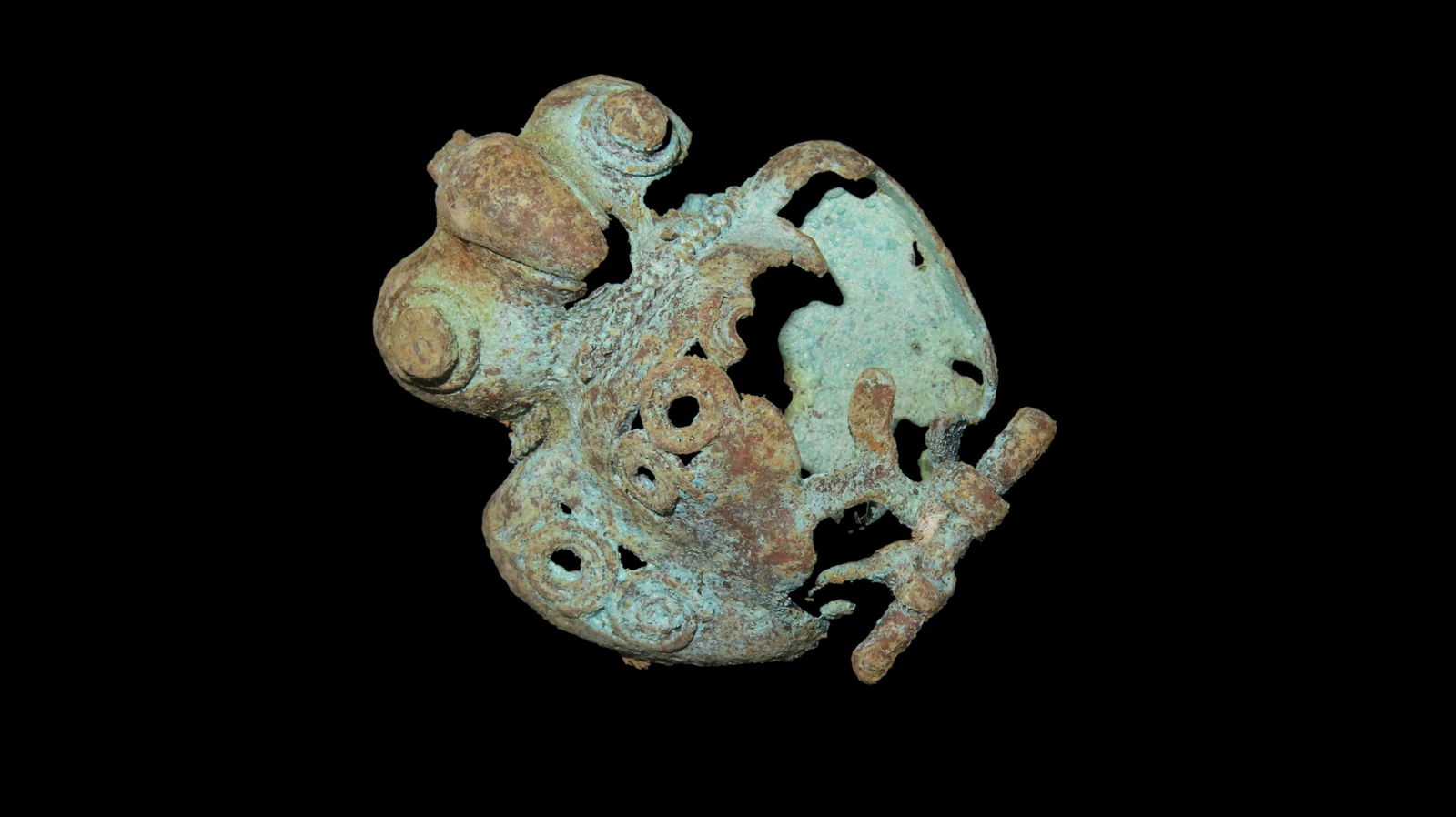 Pre-Columbian Tairona Tumbaga Perched Parrot Effigy Made From Copper Alloy 1. 7/8" (1 of 6)