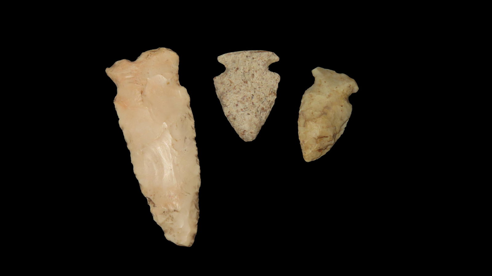 Group of 3 Arrowheads Found in Lewis County Missouri (1 of 3)