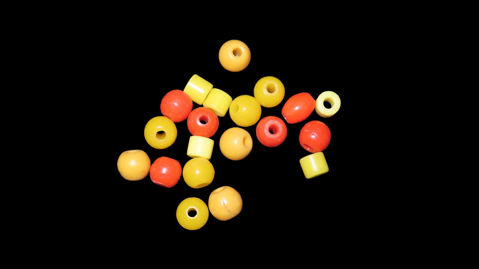 Selection of Early trade beads found in India: Selection of Early trade beads found in India