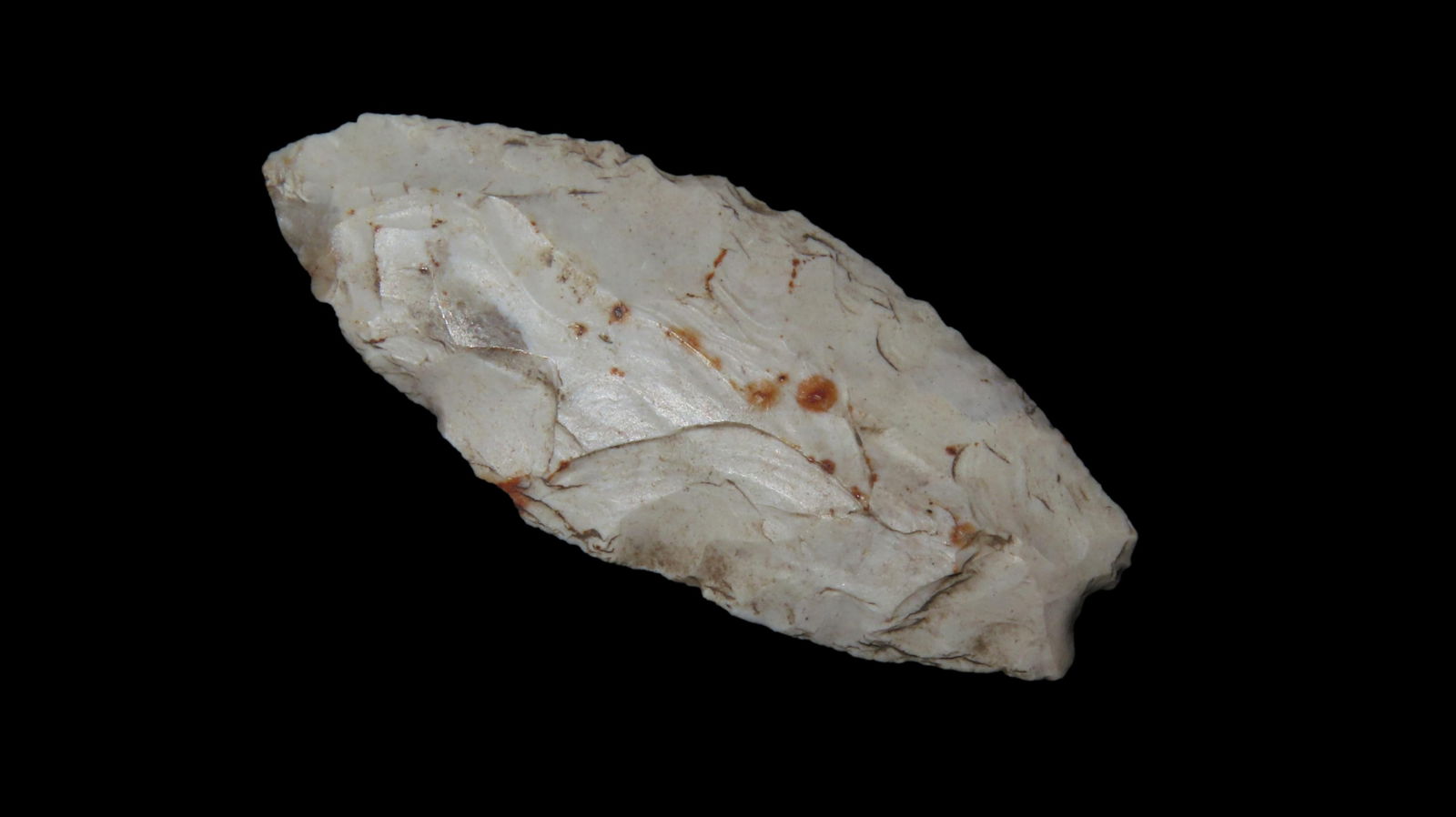 1 1/4" Finely Made Miniature Agate Basin Dart, Adams County, Illinois (1 of 4)