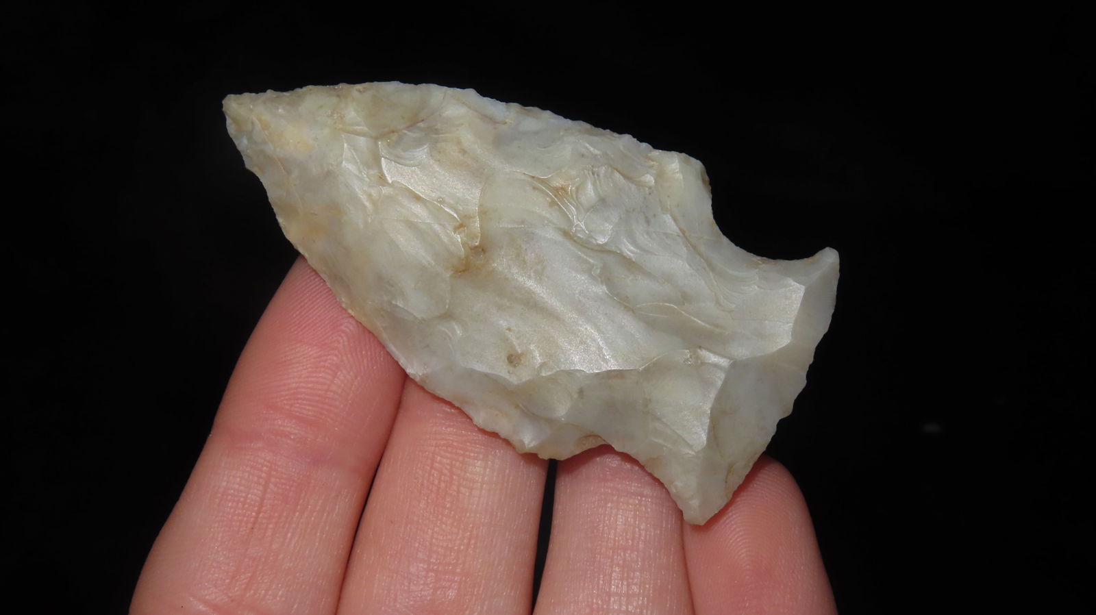 2" x 1" Gray Side Notched Arrowhead - 3