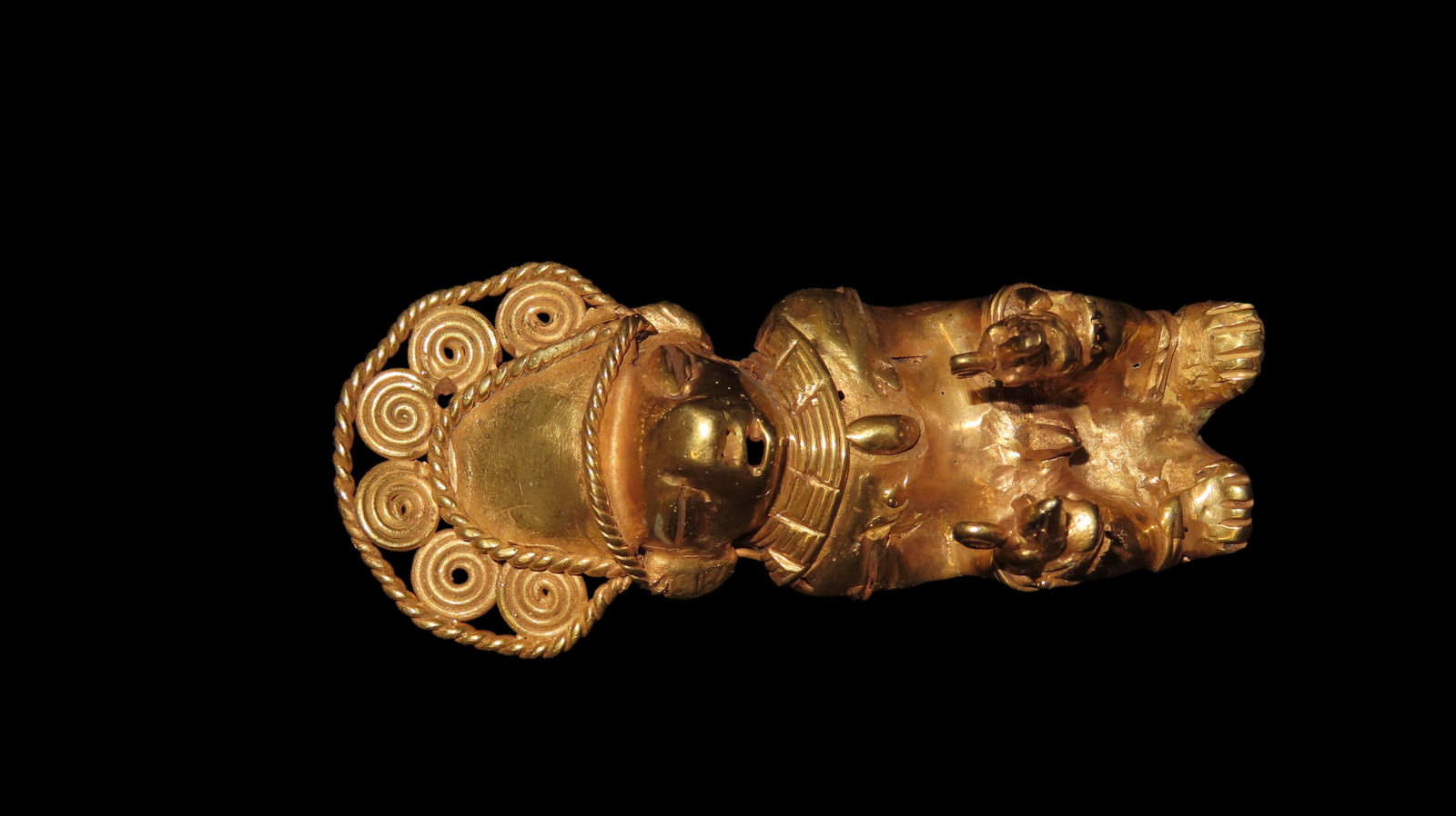 3 9/16" x 1 1/2" Zoomorphic/Shamanistic Tumbaga Sitting Figure. Gold and Copper Mixture. Columbia. (1 of 9)