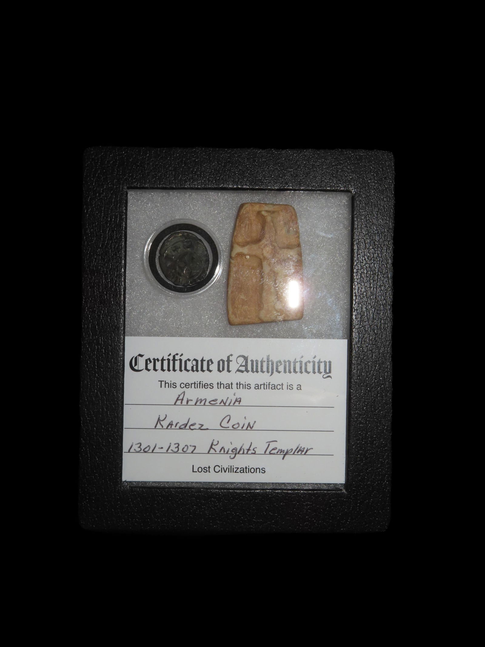 5 1/2" Ricker Frame With A Knight Templar Passage Tablet Along With Coin Armenia kardez Coin And: 5 1/2" Ricker Frame With A Knight Templar Passage Tablet Along With Coin Armenia kardez Coin And TabletObtained On The Art Market Early 2000