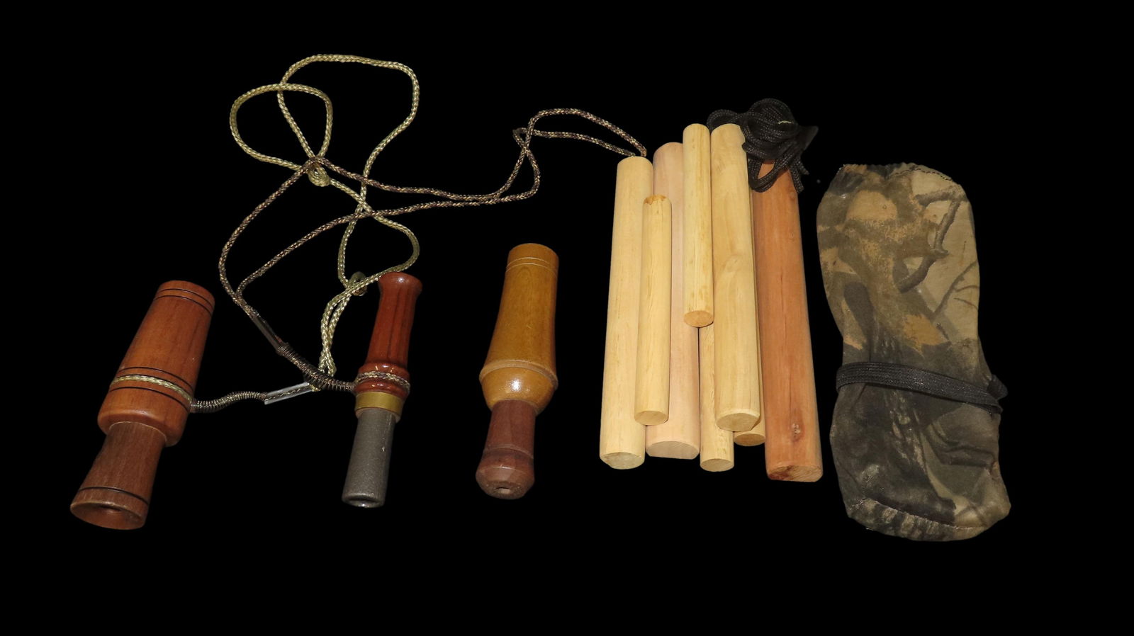 Lot of Various Fowl Calls - Antique, Vintage, Wooden (1 of 7)