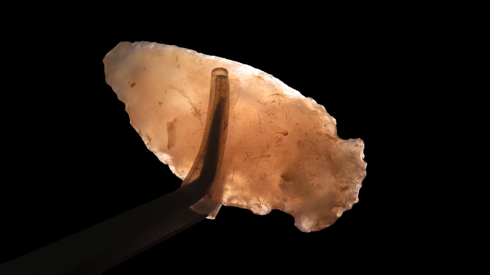 Lot of Two Quartz, One Calsidney Point, Southwest Texas: Lot of Two Quartz, One Calsidney Point, Southwest Texas