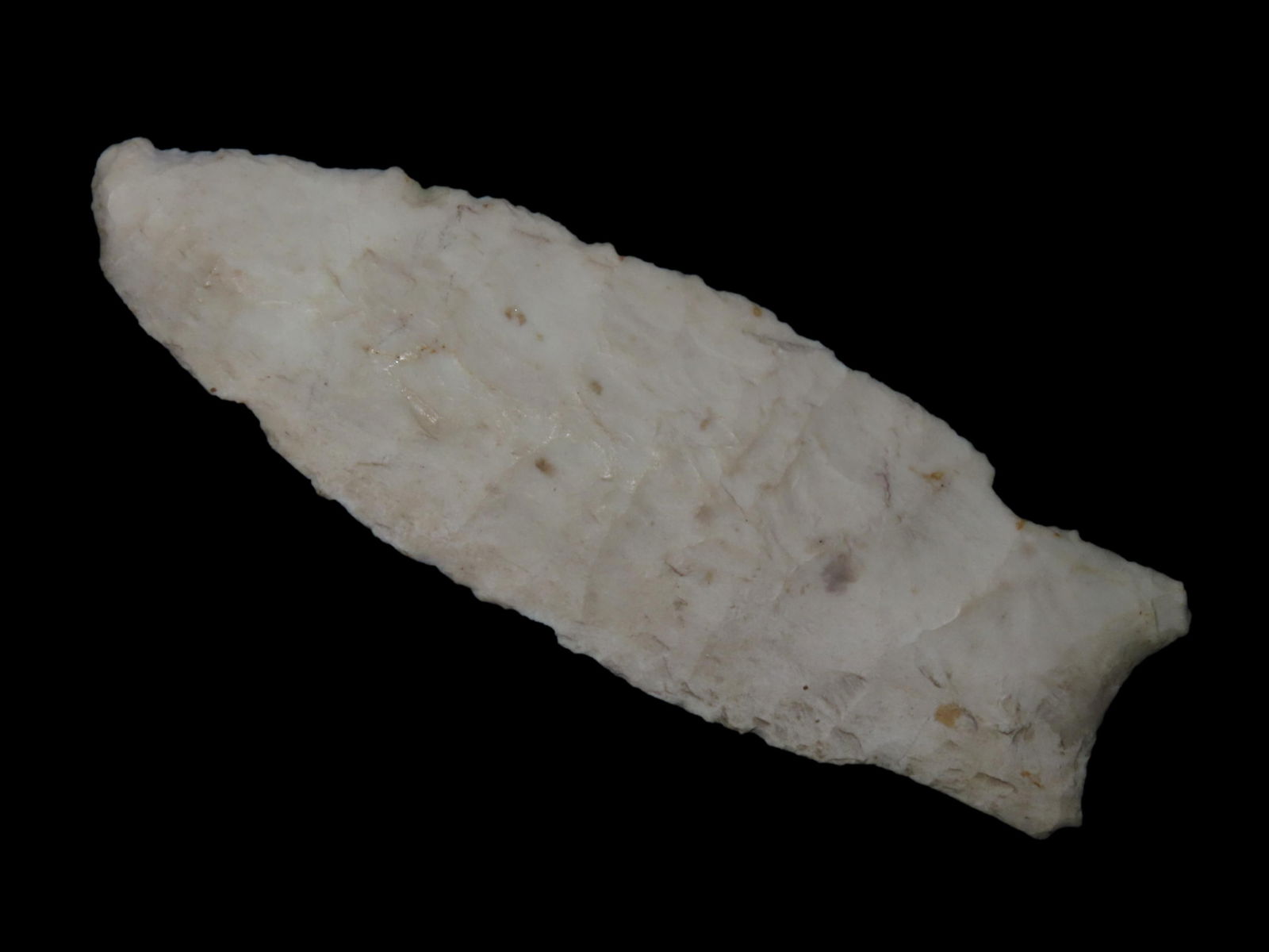 4" Holland, Found in Pike Co. Illinois, May have either modern retouch to tip or later culture (1 of 5)