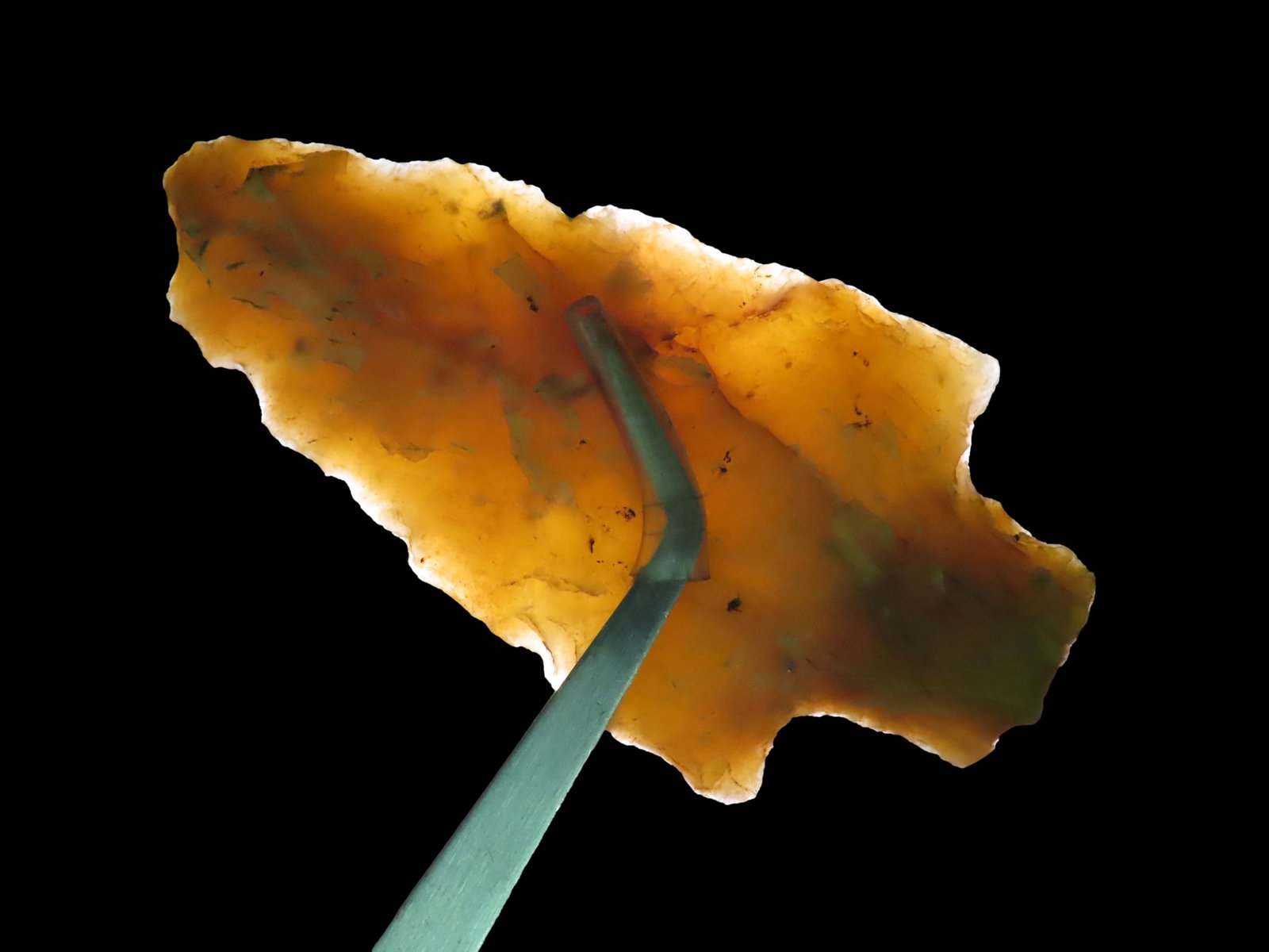 3 1/2" Translucent Novaculte Dickson, Clay Co Arkansas, Ex S Johnson: 3 1/2" Translucent Novaculte Dickson, Clay Co Arkansas, Ex S Johnson