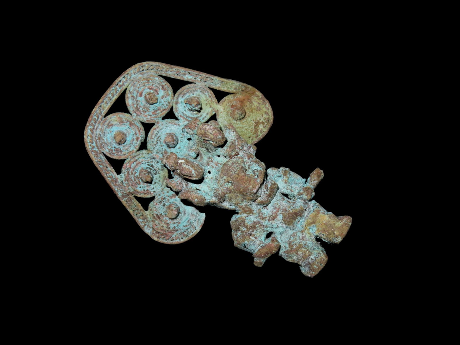 3 1/4" x 2 1/8" Pre-Columbian Chavin Copper Warrior Effigy. Copper. Peru.: 3 1/4" x 2 1/8" Pre-Columbian Chavin Copper Warrior Effigy. Copper. Peru.