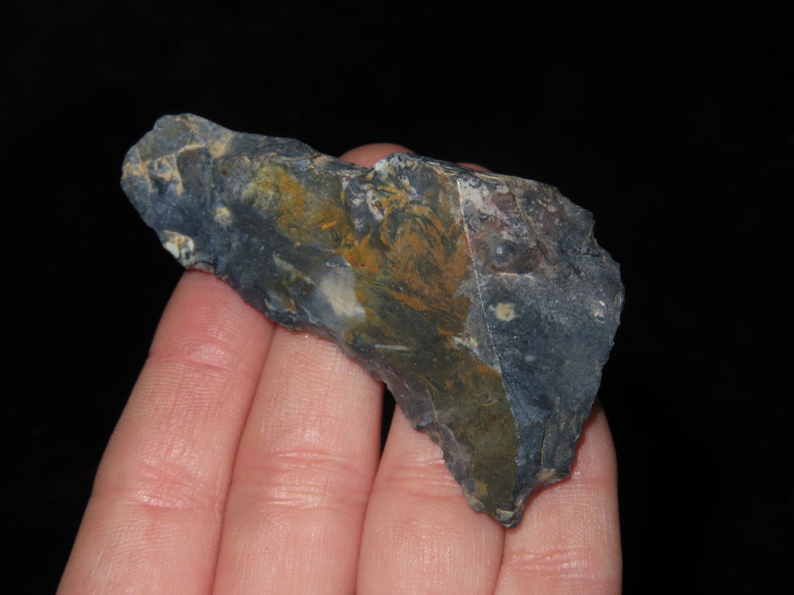 2 5/8" x 1 3/8" Paleolithic Side Knife. Sithe. Denmark. - 2