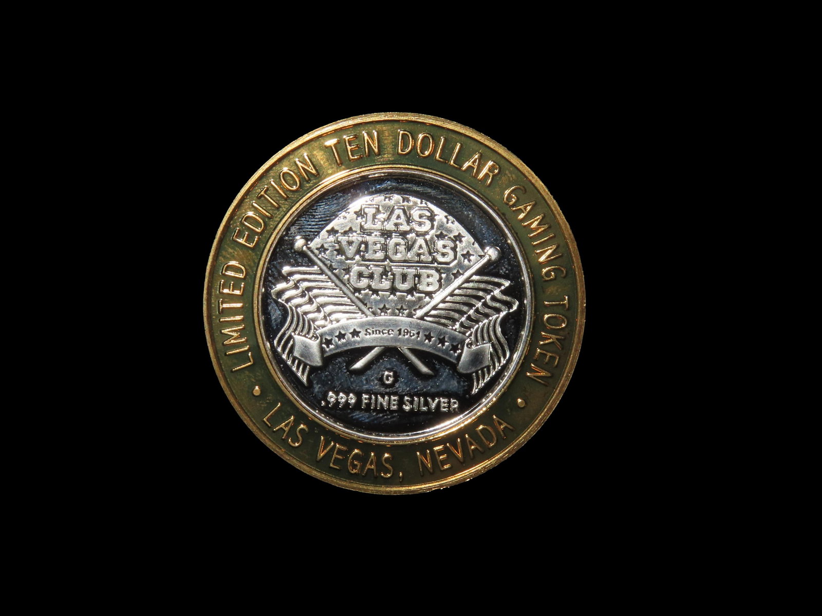 Authentic 1 oz Silver Limited Edition $10 Gaming Token Las Vagas 999 Pure Silver: Authentic 1 oz Silver Limited Edition $10 Gaming Token Las Vagas 999 Pure Silver