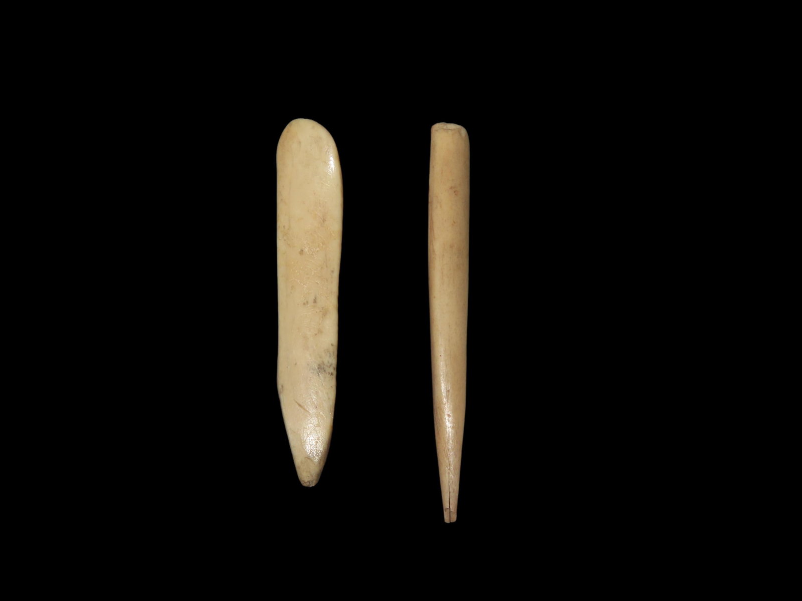 Bone Awl, Mandan / Arikria Culture, Morton Co. North Dakota, Ex Jerry Dickey (1 of 3)