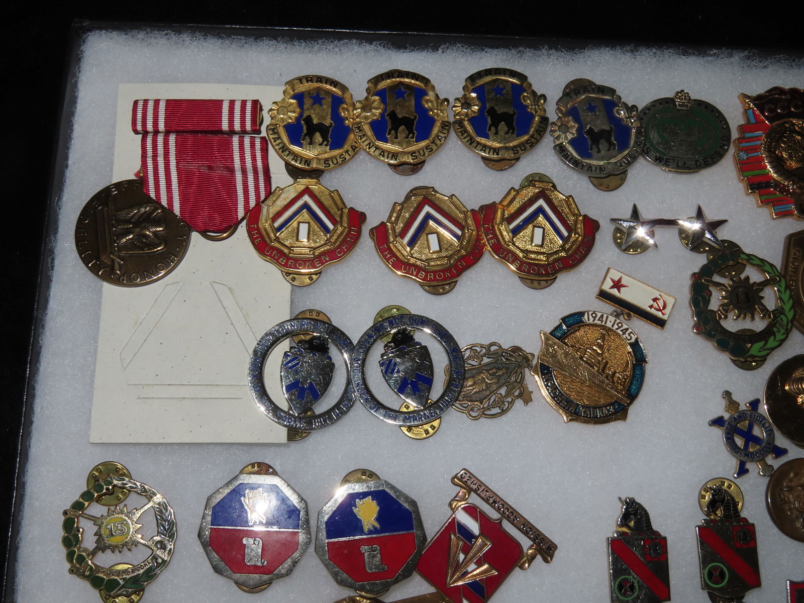 Display Featuring Multiple Army Metals and Pins - 3