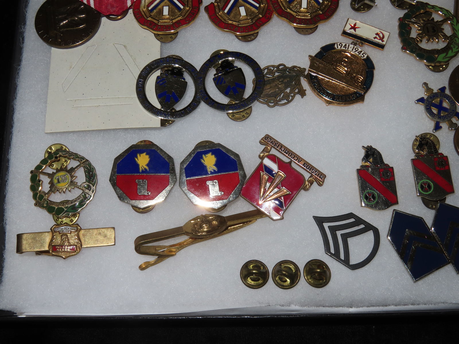 Display Featuring Multiple Army Metals and Pins - 4