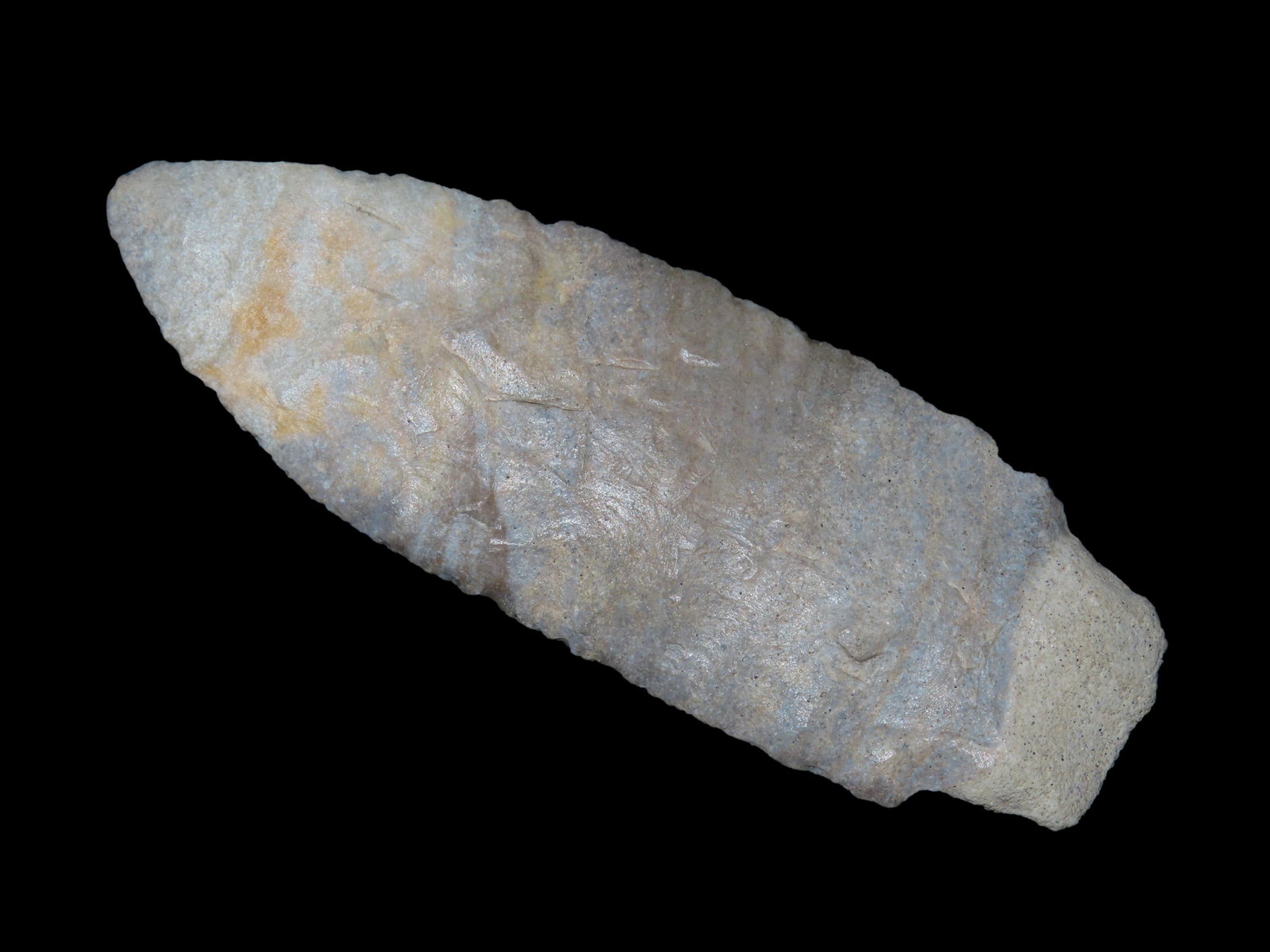 Amazing 3 13/16" Alberta, Wyandotte Co. Kansas. Very nice example of a more Rare point type. Thin &: Amazing 3 13/16" Alberta, Wyandotte Co. Kansas. Very nice example of a more Rare point type. Thin & well flaked. Made from a well patinated Westerville Chert