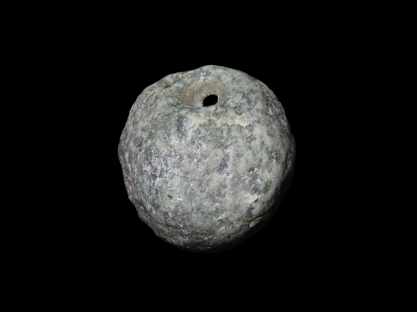 Beautiful Pre-Columbian Mezcala Jade / Jadeite Pendant, Drilled Stone Bead. Meticulously Shaped &: Beautiful Pre-Columbian Mezcala Jade / Jadeite Pendant, Drilled Stone Bead. Meticulously Shaped & Heavily Polished with Outstanding Color.