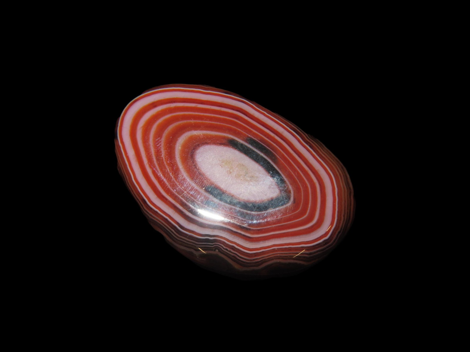 Beautiful Natural Silk Banded Lace Agate polished stone from Madagascar. Amazing Colors!: Beautiful Natural Silk Banded Lace Agate polished stone from Madagascar. Amazing Colors!