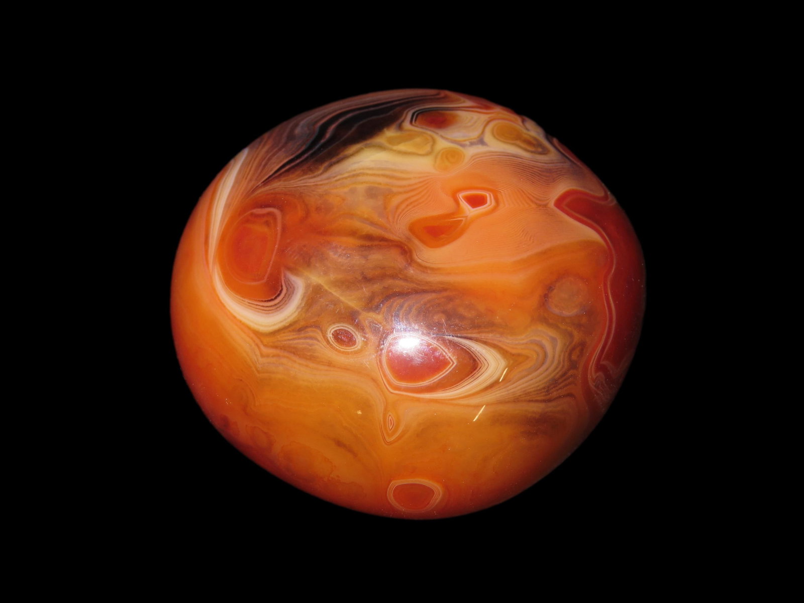 Beautiful Natural Silk Banded Lace Agate polished stone from Madagascar. Amazing Colors!: Beautiful Natural Silk Banded Lace Agate polished stone from Madagascar. Amazing Colors!