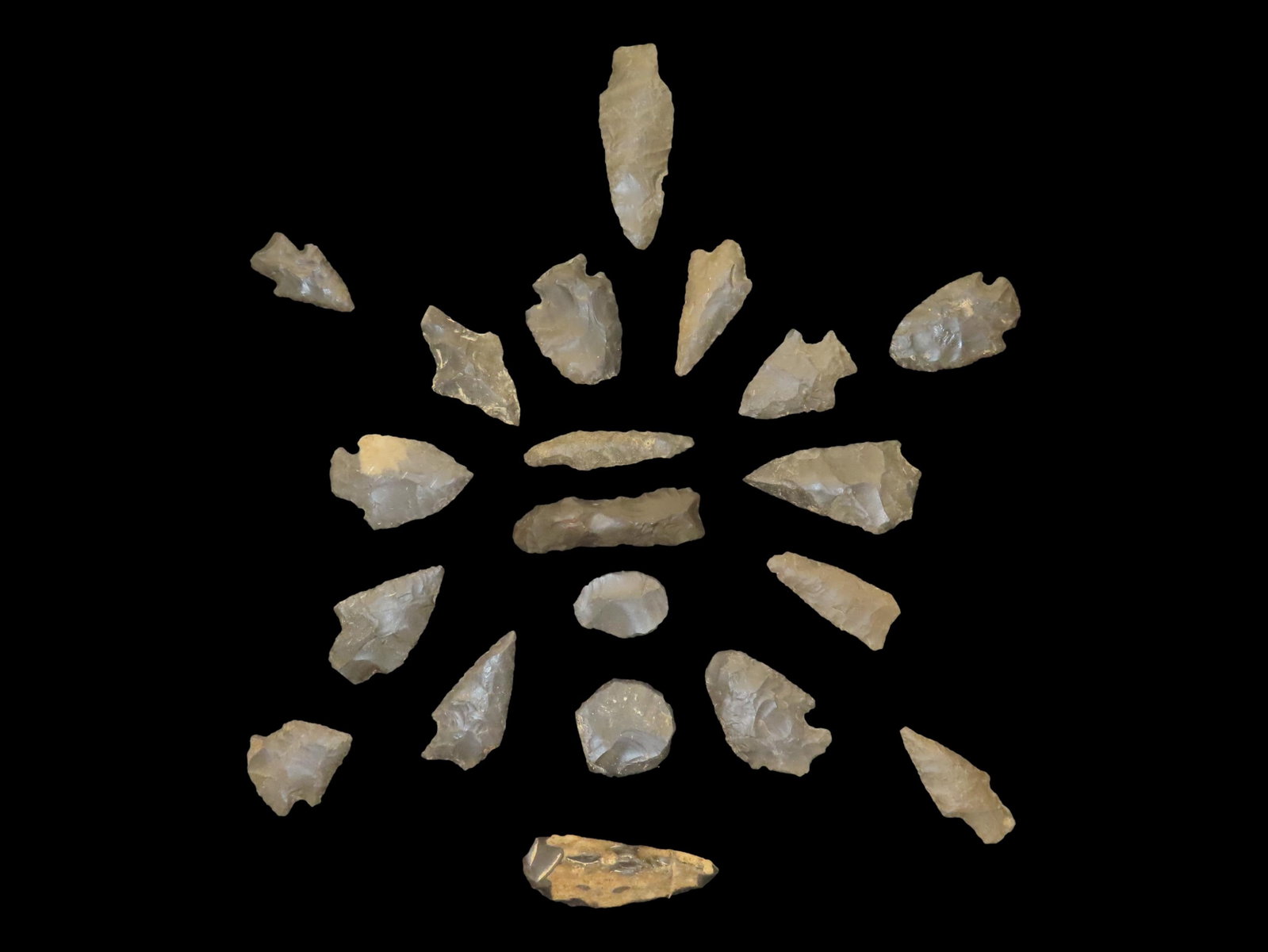 Lot of Misc. Woodland Arrowheads, Sun Discs, Square Stemmed, Gary Points  (1 of 2)